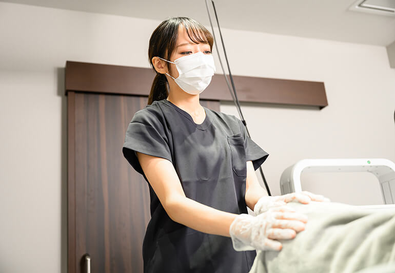 鎮静剤を使った“眠って受けられる”内視鏡